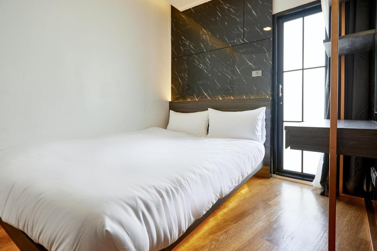 Livinn91 Hotel Bangkok Buitenkant foto