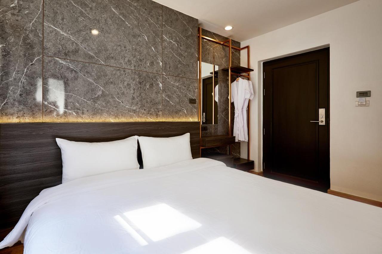 Livinn91 Hotel Bangkok Buitenkant foto